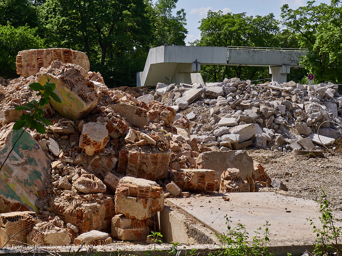 19.05.2022 - Baustelle am Haus für Kinder in Neuperlach